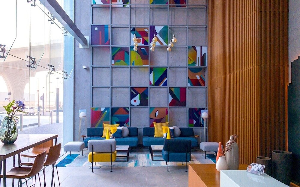 Дубай: Bright Studio With Mesmerizing Canal and City View