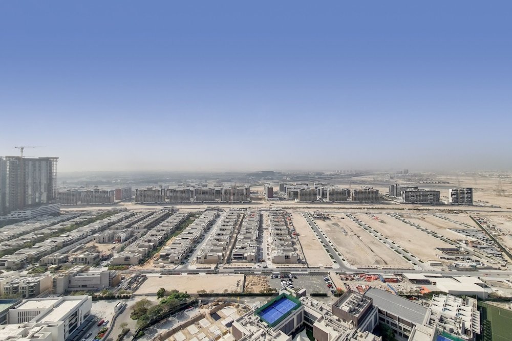Дубай: Al Meydan - Creek Vista Reserve A 2809