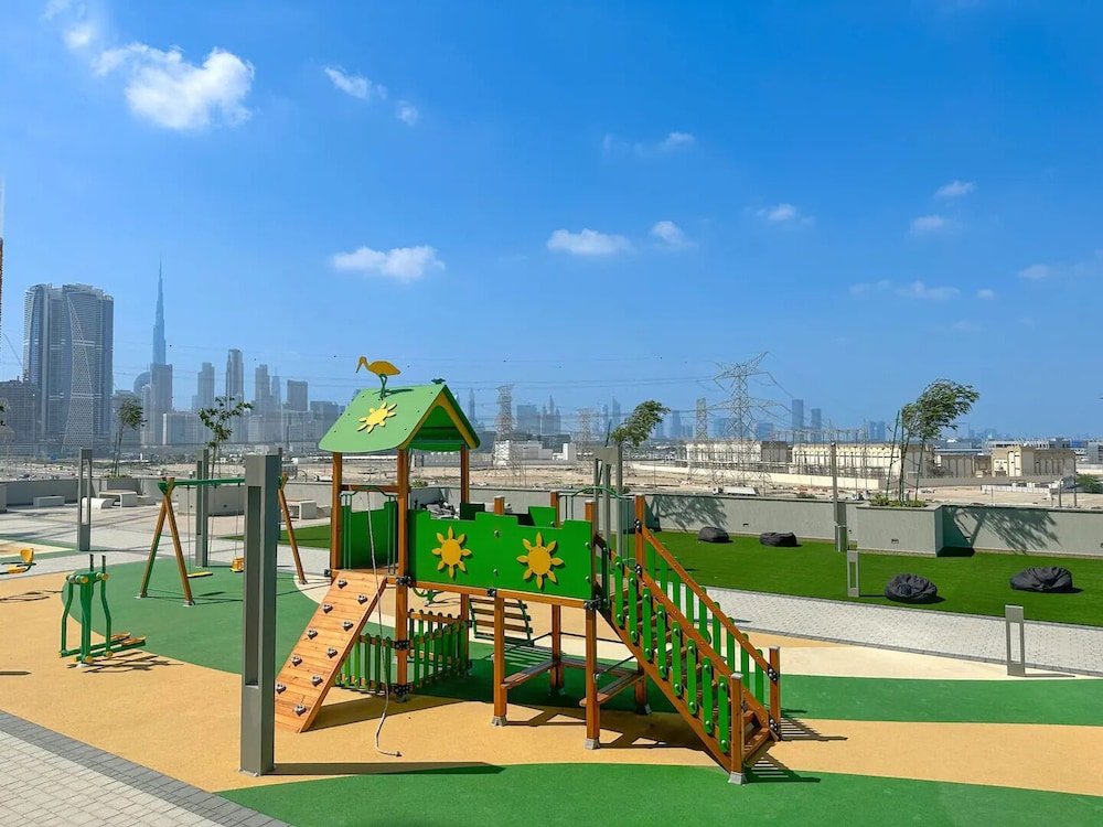 Дубай: Al Meydan - Creek Vista Reserve A 2809