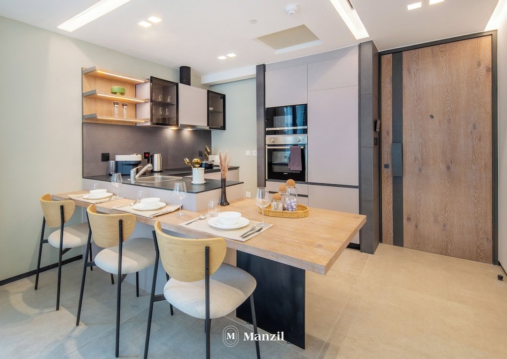 Дубай: Manzil - Modern 1BR Home in Sobha Hartland