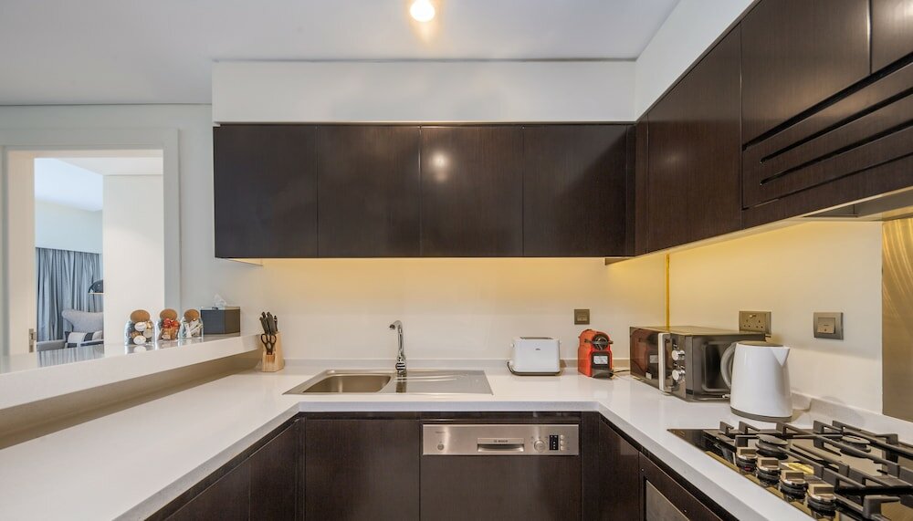 Дубай: Manzil - Designer 1 BR Apt near Burj & Dubai Mall