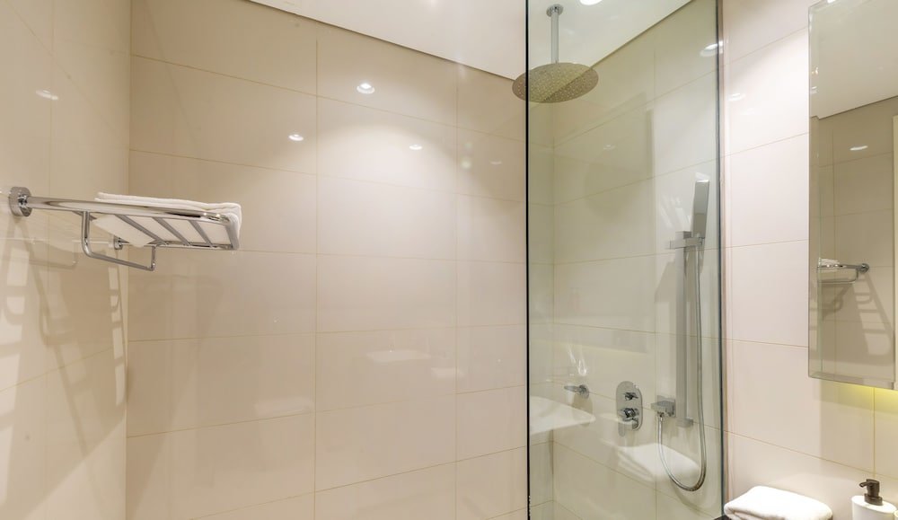 Дубай: Manzil - Designer 1 BR Apt near Burj & Dubai Mall