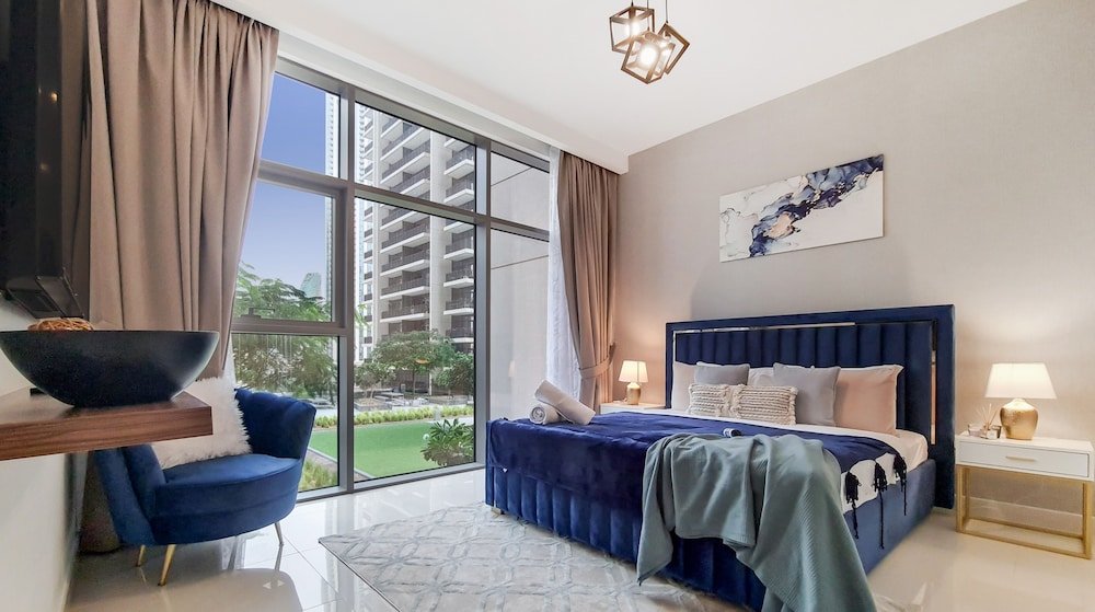 Дубай: Designer 3 BR w/ walking distance to Dubai Mall