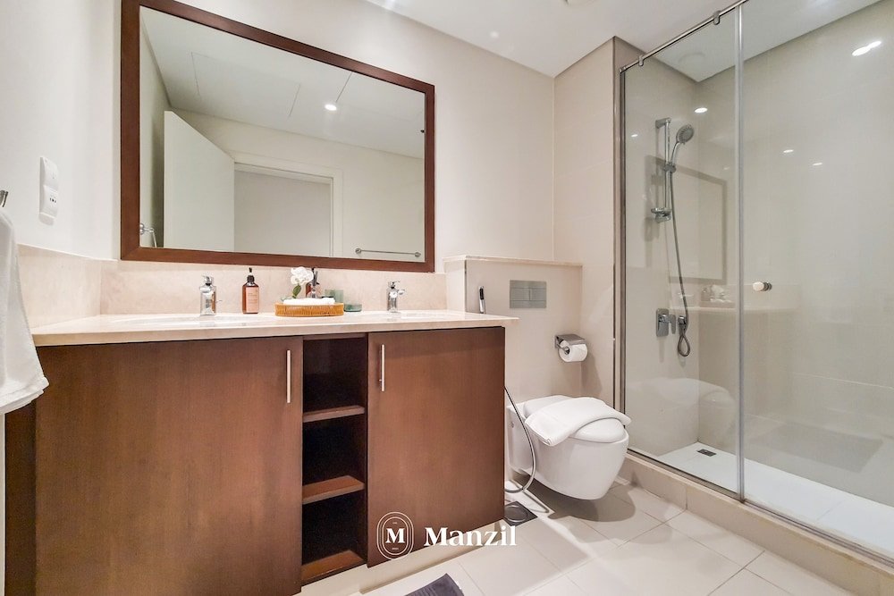 Дубай: Designer 3 BR w/ walking distance to Dubai Mall