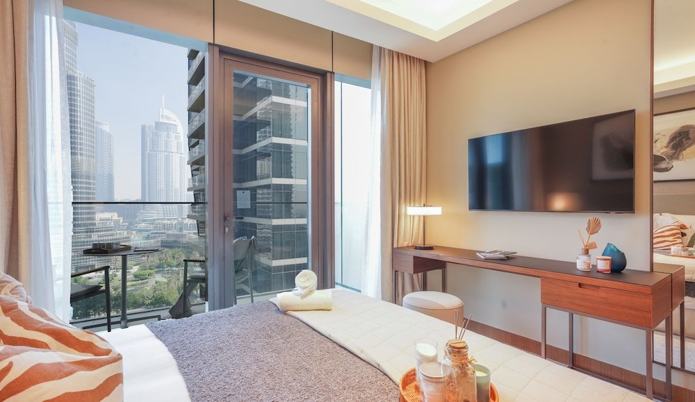 Дубай: Manzil - 3BR | Downtown | Connected to Dubai Mall