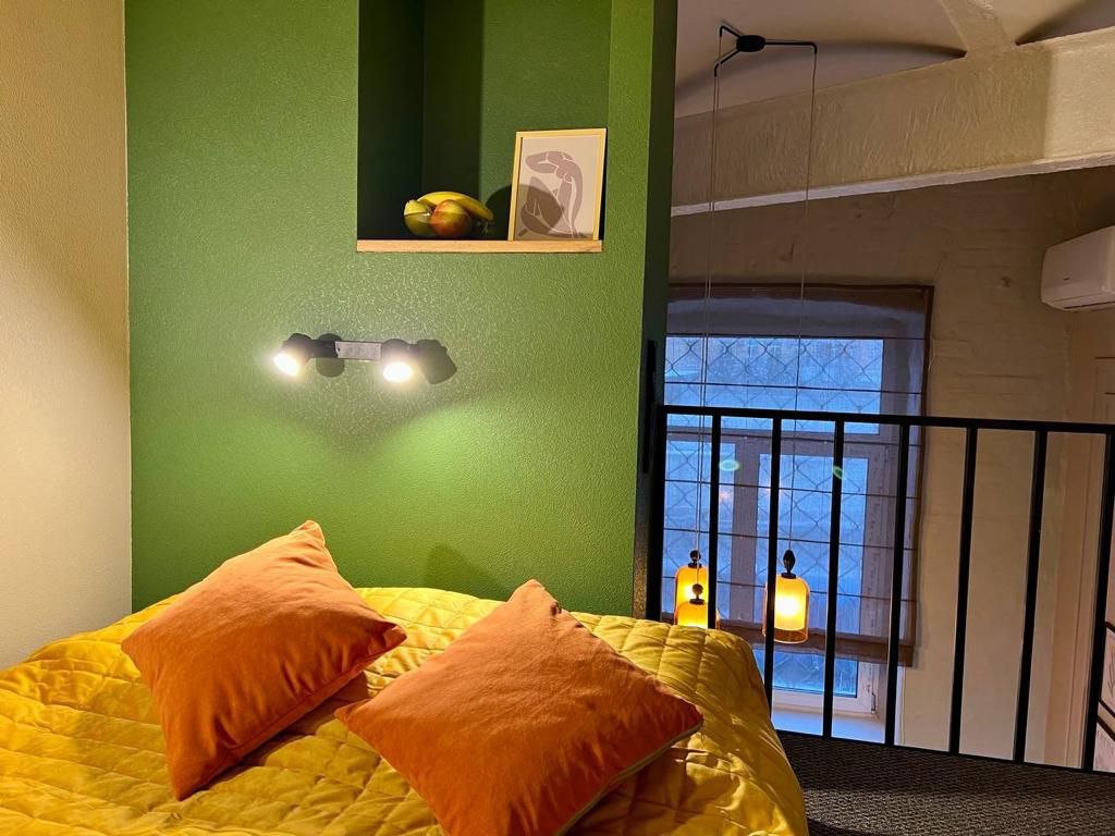Москва: Апартаменты Emerald Lucky Room у метро Электрозаводская