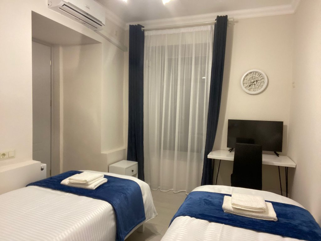 Тбилиси: Мини-отель Cultural Crossing Hotel