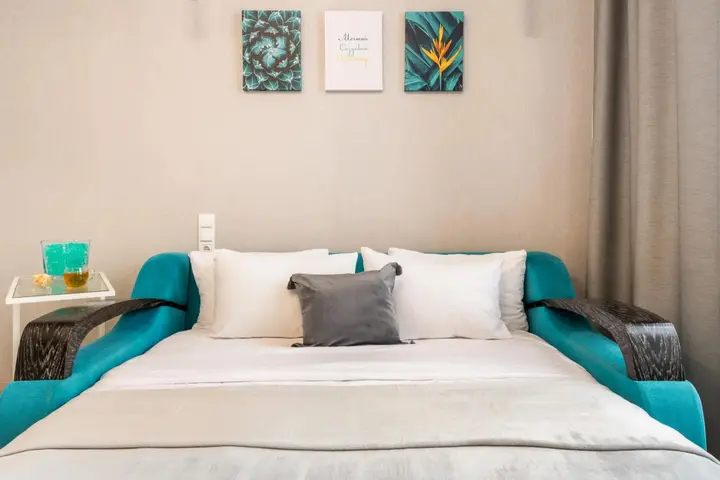 Москва: Sunmarine apartments (Санмарин апартментс) на улице Мосфильмовская