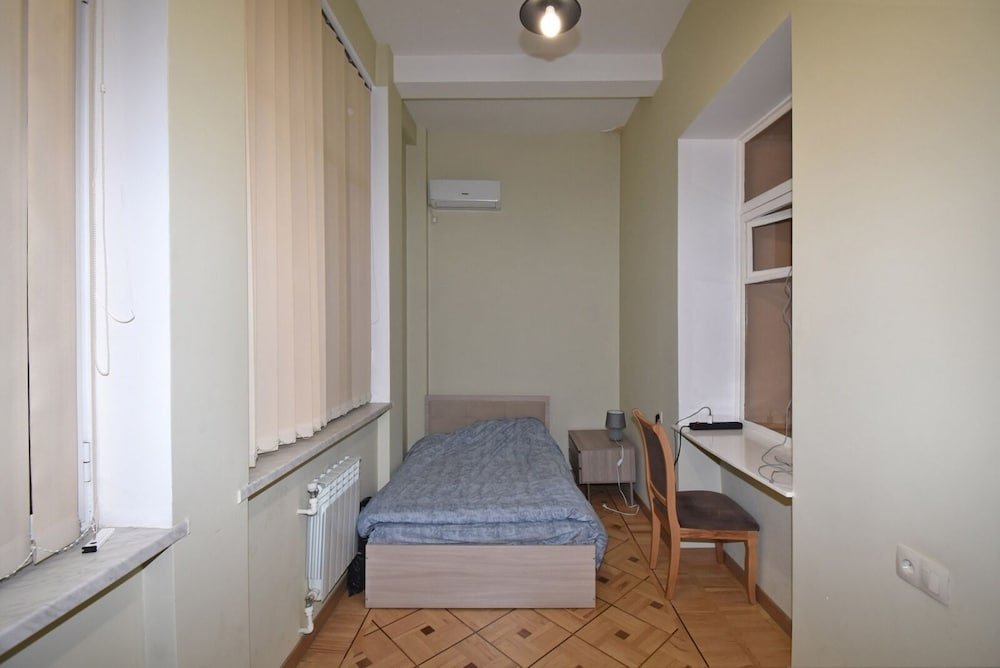Ереван: Moskovyan apartment HR agency