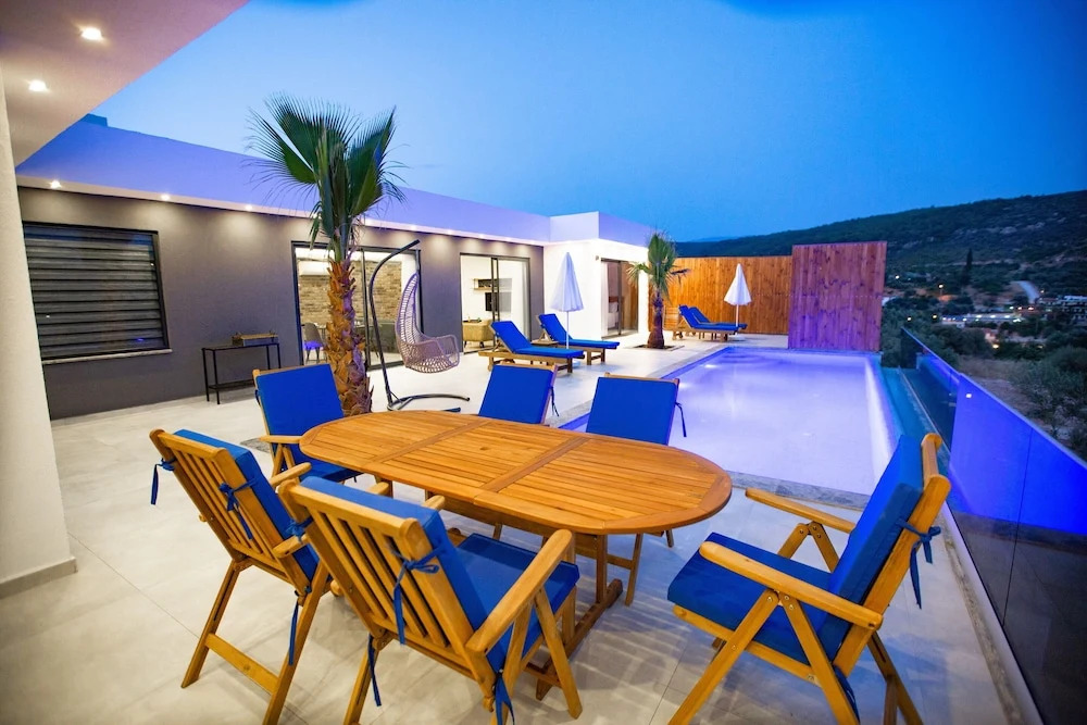 Патара: Golden Villas