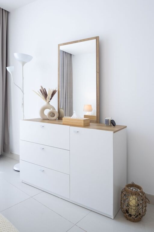 Дубай: Waves - Charming Apt With Balcony, Minutes From The Beach
