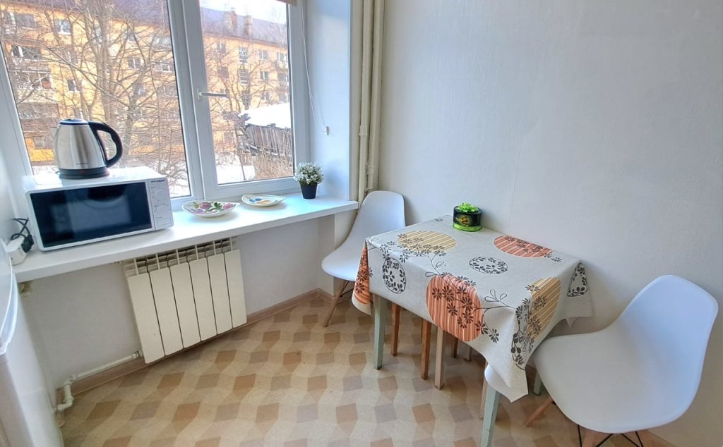Петрозаводск: "Квартира в центре Петрозаводска"  Анохина 18Б