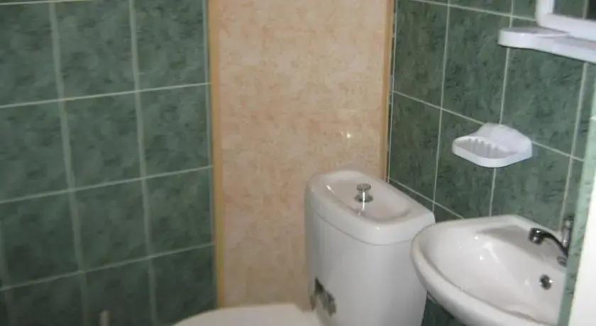 Кобулети: Hotel Nikola