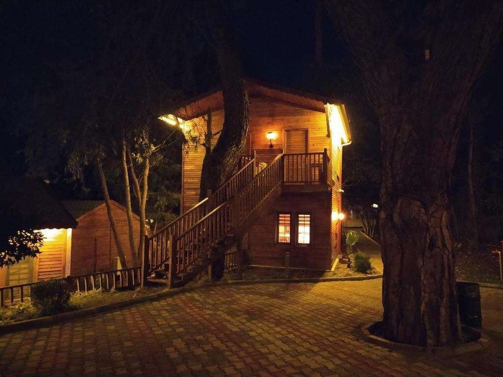 Кумлуджа: Babylon Town Otel