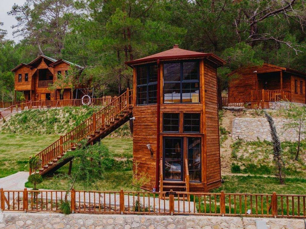 Кумлуджа: Babylon Town Otel