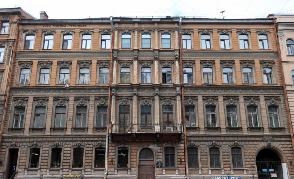 Санкт-Петербург: Lucky Room (Лаки Рум) на улице Марата 35