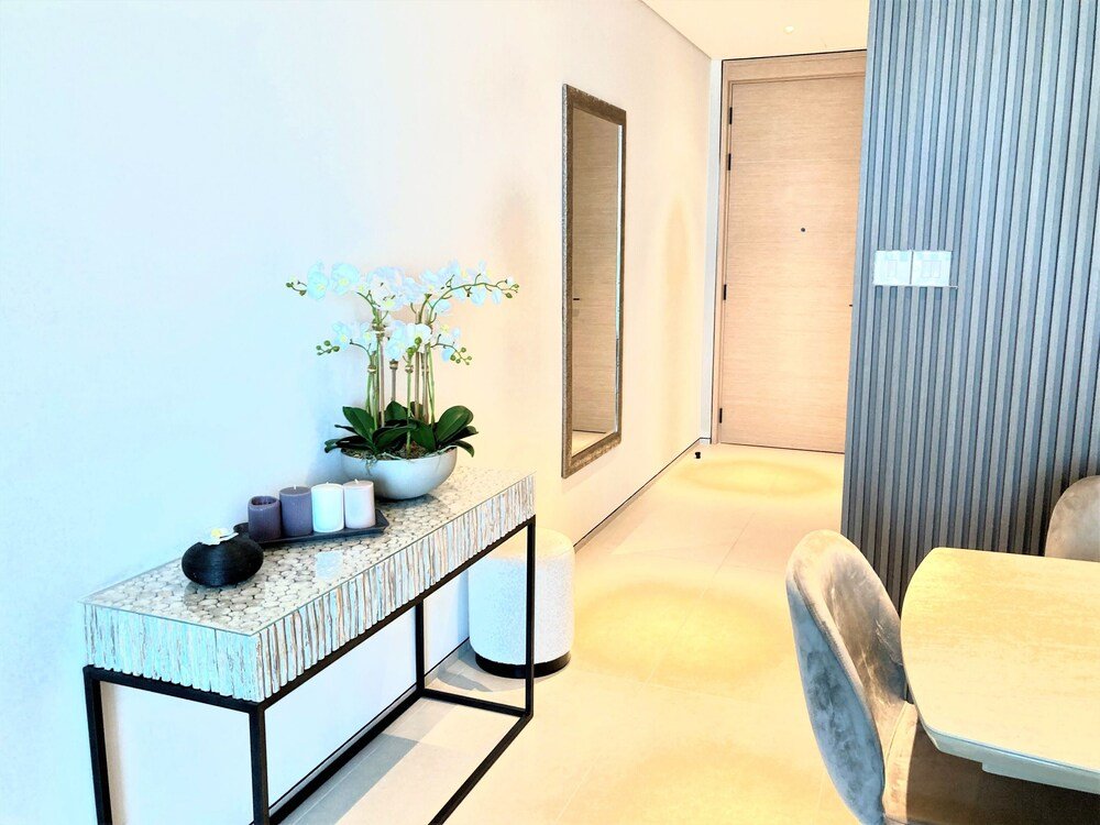 Дубай: 2BR Luxury Apartment at the Address Beach Residence