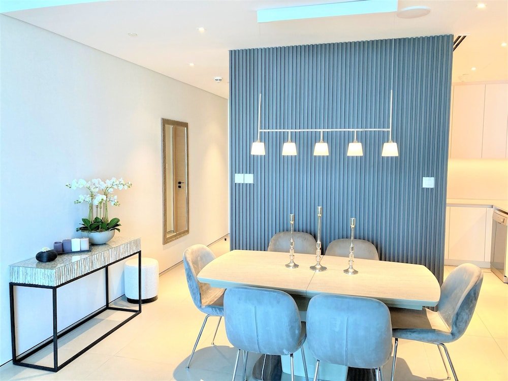Дубай: 2BR Luxury Apartment at the Address Beach Residence