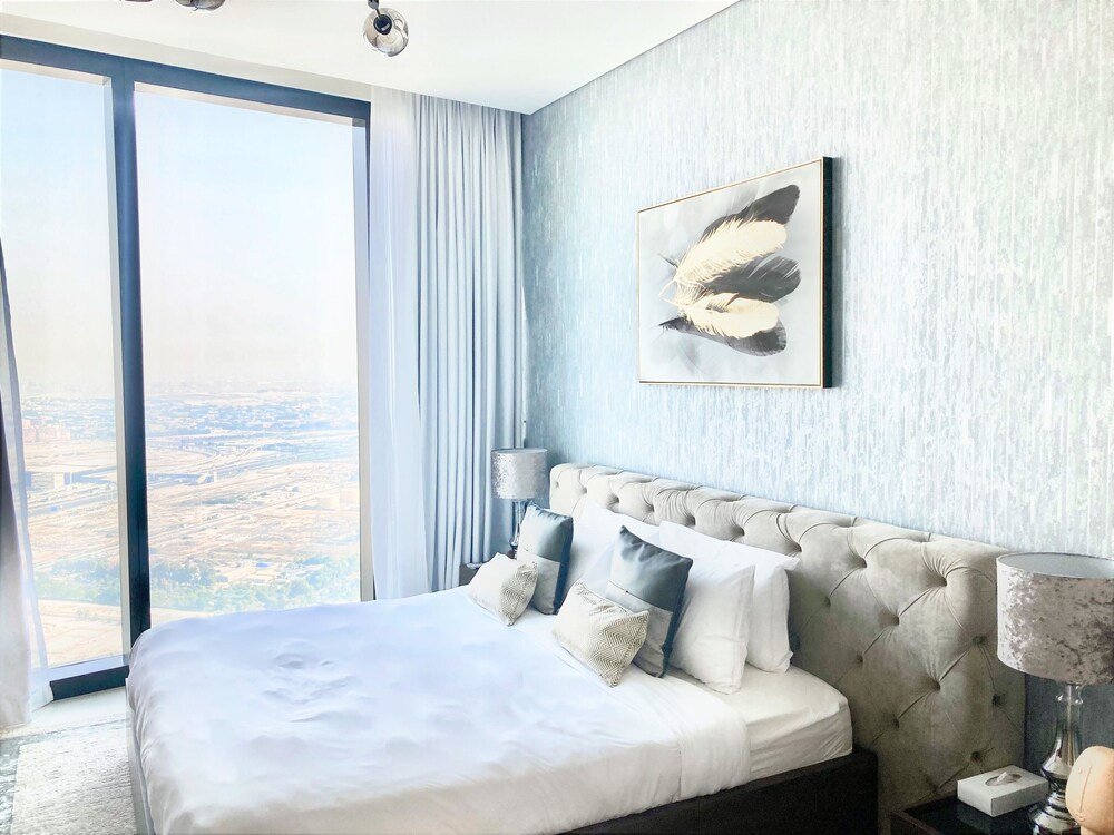Дубай: 2BR Luxury Apartment at the Address Beach Residence