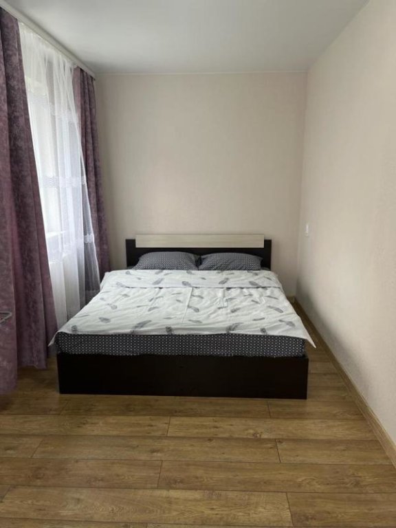 Минеральные Воды: Rent Min-Vody On Sovetskaya Street 82
