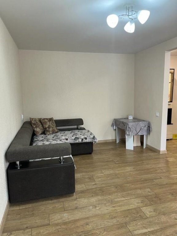 Минеральные Воды: Rent Min-Vody On Sovetskaya Street 82