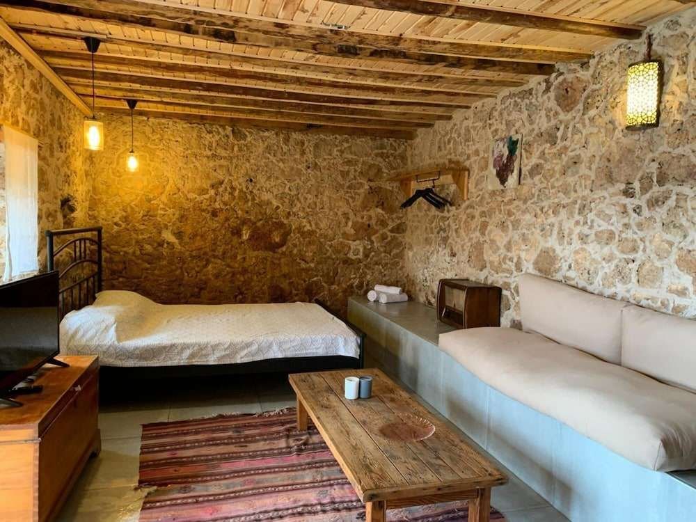 Каш: Serene House Surrounded by Nature in Kas