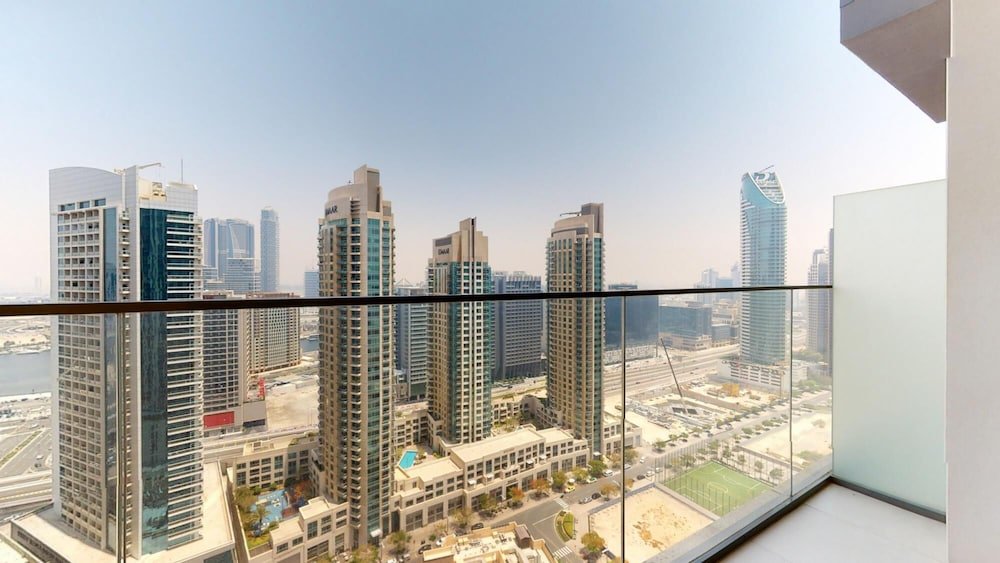 Дубай: Downtown - Burj Royale 2305