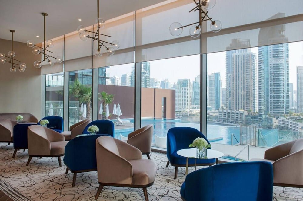 Дубай: Dubai Marina - Jumeirah Living Marina Gate 3 3804