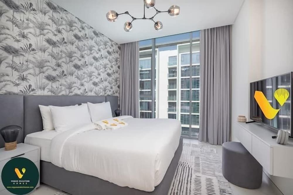 Дубай: Vogue Lagoon District One Residence