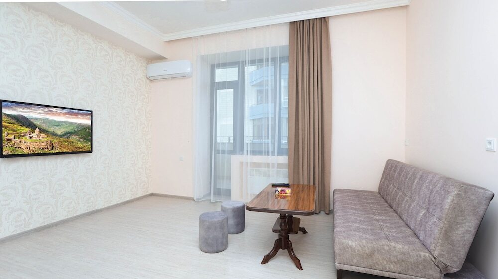 Ереван: Stay Inn on Argishti 7/13