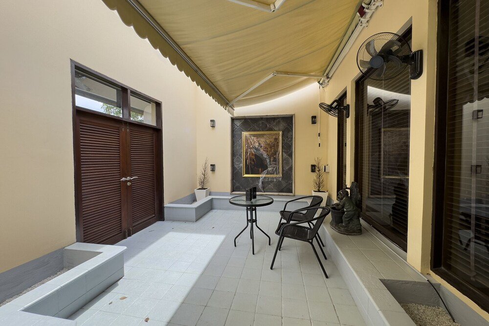На Чом Тхиан: Executive 4 Bed Pool Villa - VTM