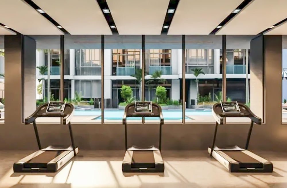 Дубай: Elite LUX Holiday Homes - Luxurious 1BR Suite in Signature Livings JVC - Dubai