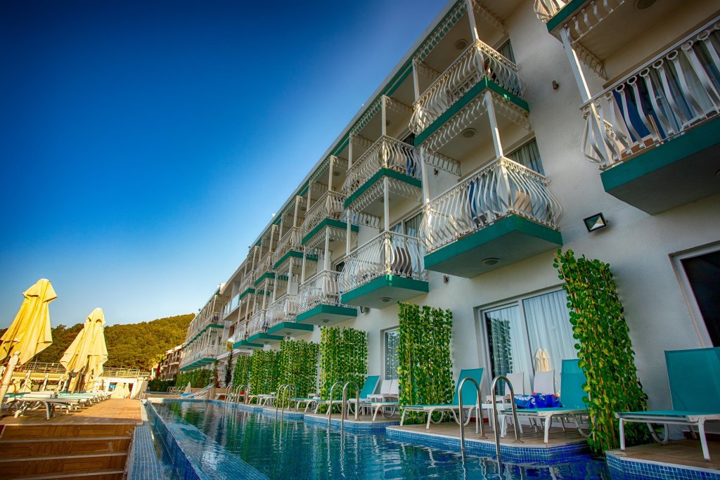 Фетхие: Ramada by Wyndham Fethiye Oludeniz
