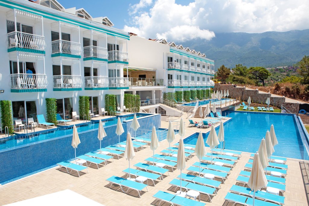 Фетхие: Ramada by Wyndham Fethiye Oludeniz