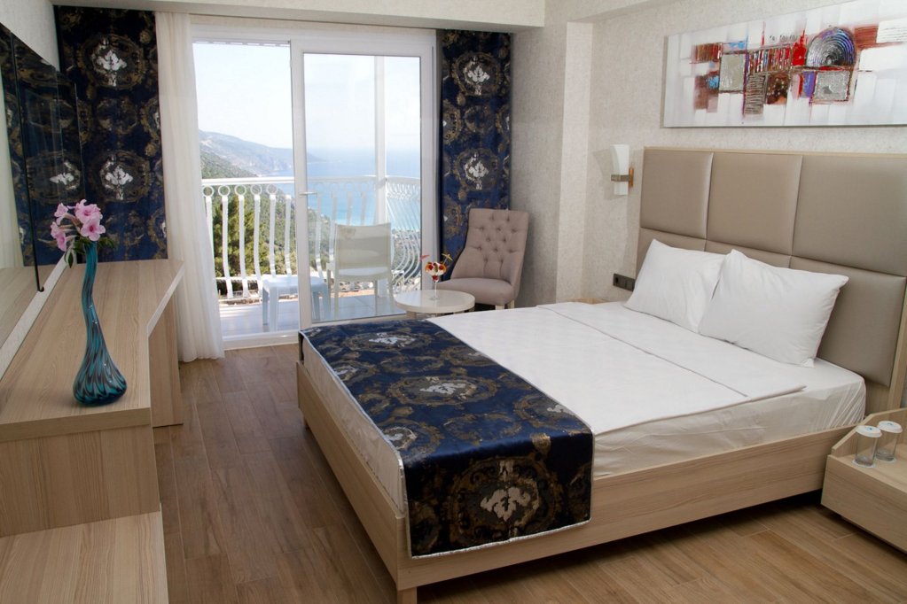 Фетхие: Ramada by Wyndham Fethiye Oludeniz