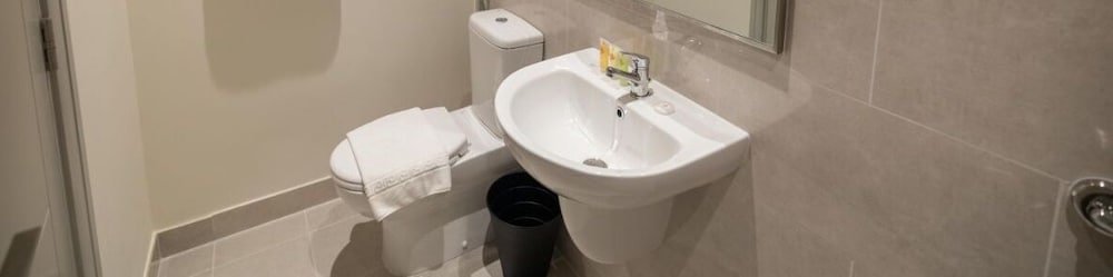Дубай: HomesGetaway-ForteDowntown 3BR MaidsRoom