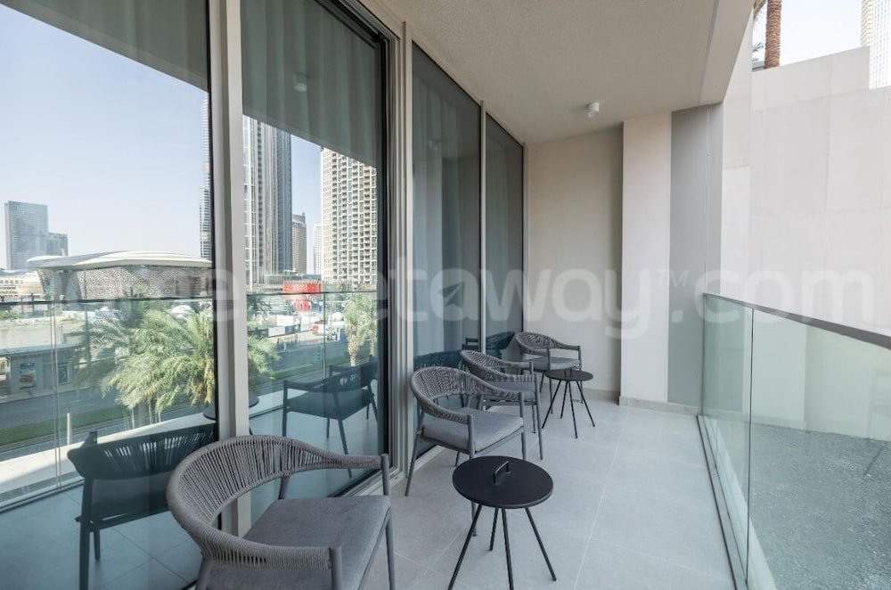 Дубай: HomesGetaway-ForteDowntown 3BR MaidsRoom