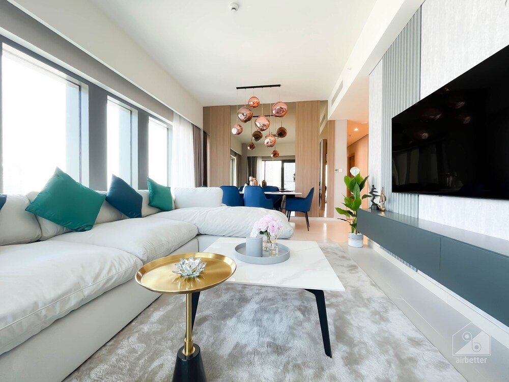 Дубай: Luxury Burj Royale Full Burj Khalifa & Fountain Views