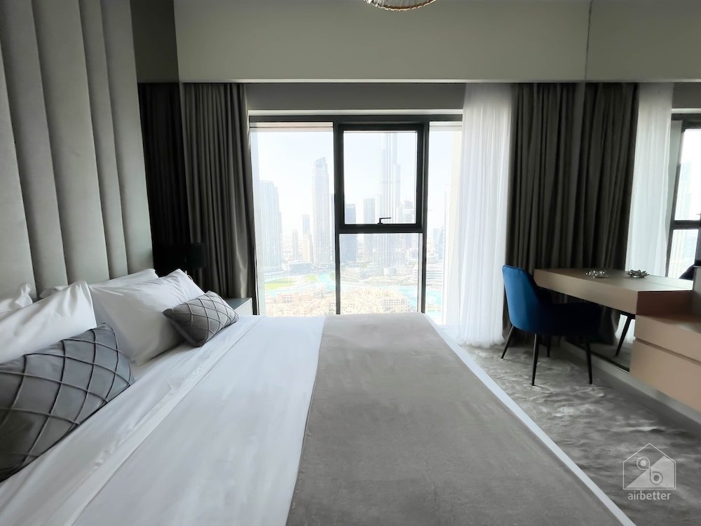 Дубай: Luxury Burj Royale Full Burj Khalifa & Fountain Views