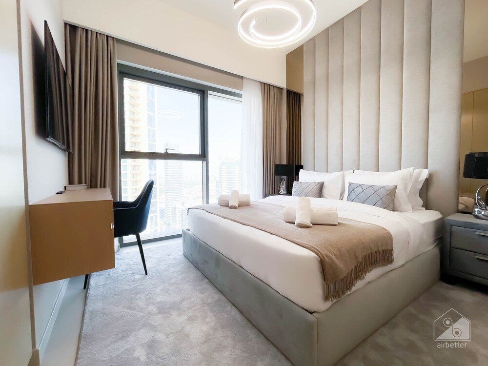 Дубай: Luxury Burj Royale Full Burj Khalifa & Fountain Views