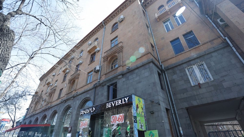 Ереван: Stay Inn на ул. Абовяна, 36-4