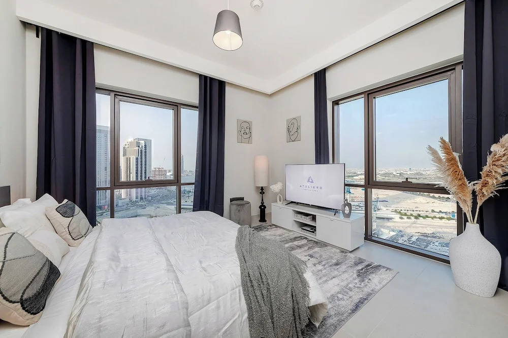 Дубай: Modern 2bdr at Vida Residences