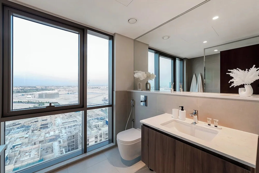 Дубай: Modern 2bdr at Vida Residences