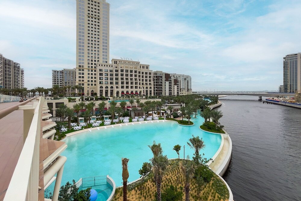Дубай: Modern 2bdr at Vida Residences