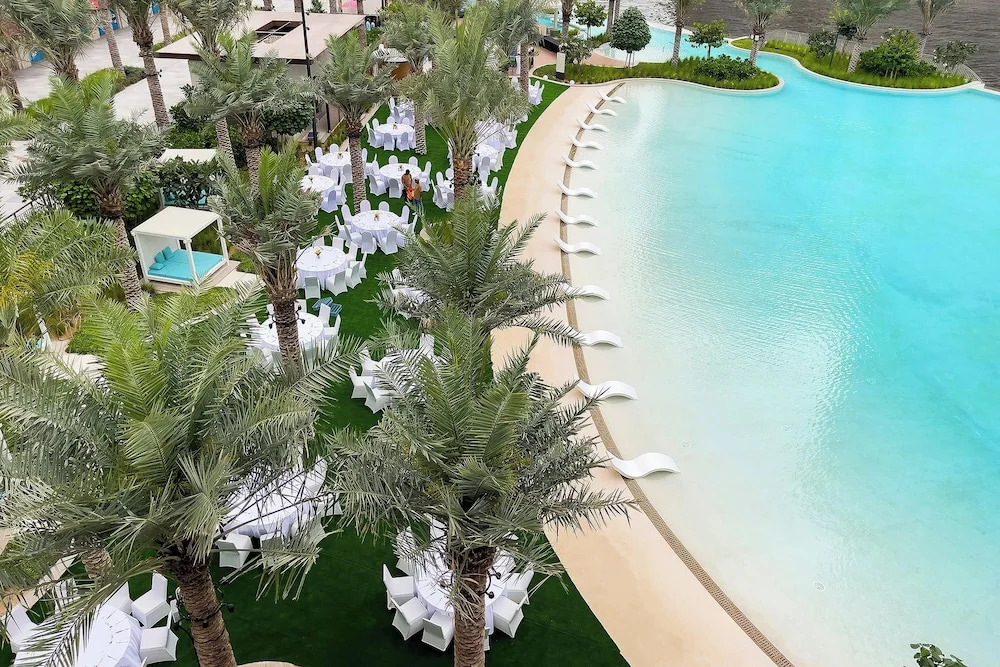 Дубай: Modern 2bdr at Vida Residences