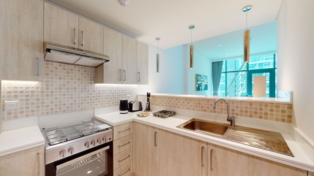 Дубай: Primestay - Seven Palm 1BR Palm Jumeirah