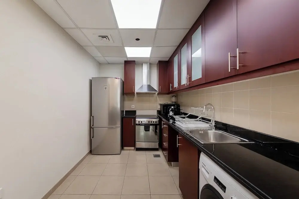 Дубай: Excellent 1bdr at Bahar 6