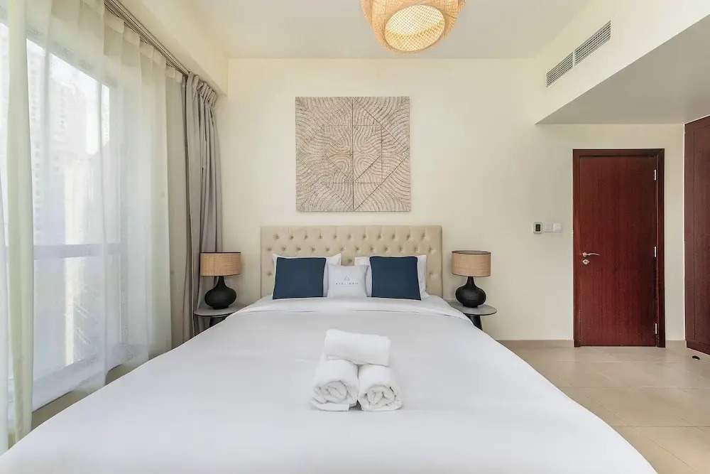 Дубай: Excellent 1bdr at Bahar 6