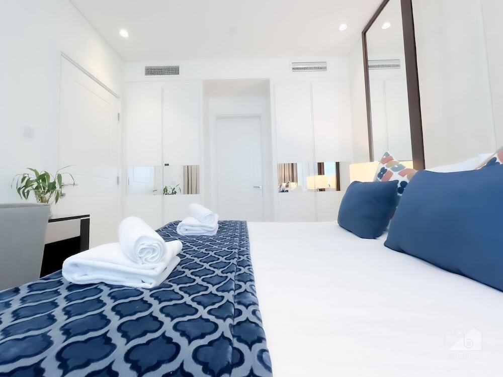Дубай: Cozy 1b With Balcony in Business Bay