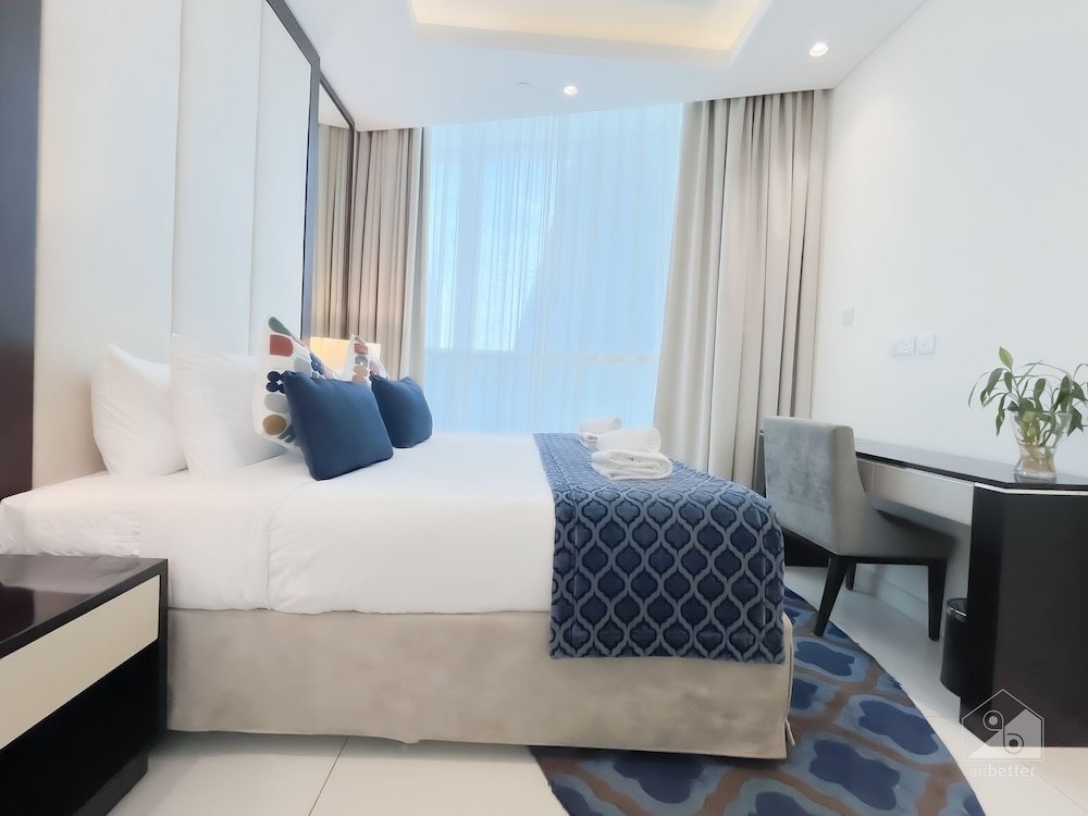 Дубай: Cozy 1b With Balcony in Business Bay